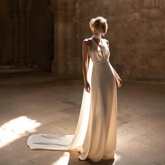 Vestido de novia de satén sin mangas con cuello en V profundo, vestido de novia Sexy de sirena con espalda descubierta y corte para novia