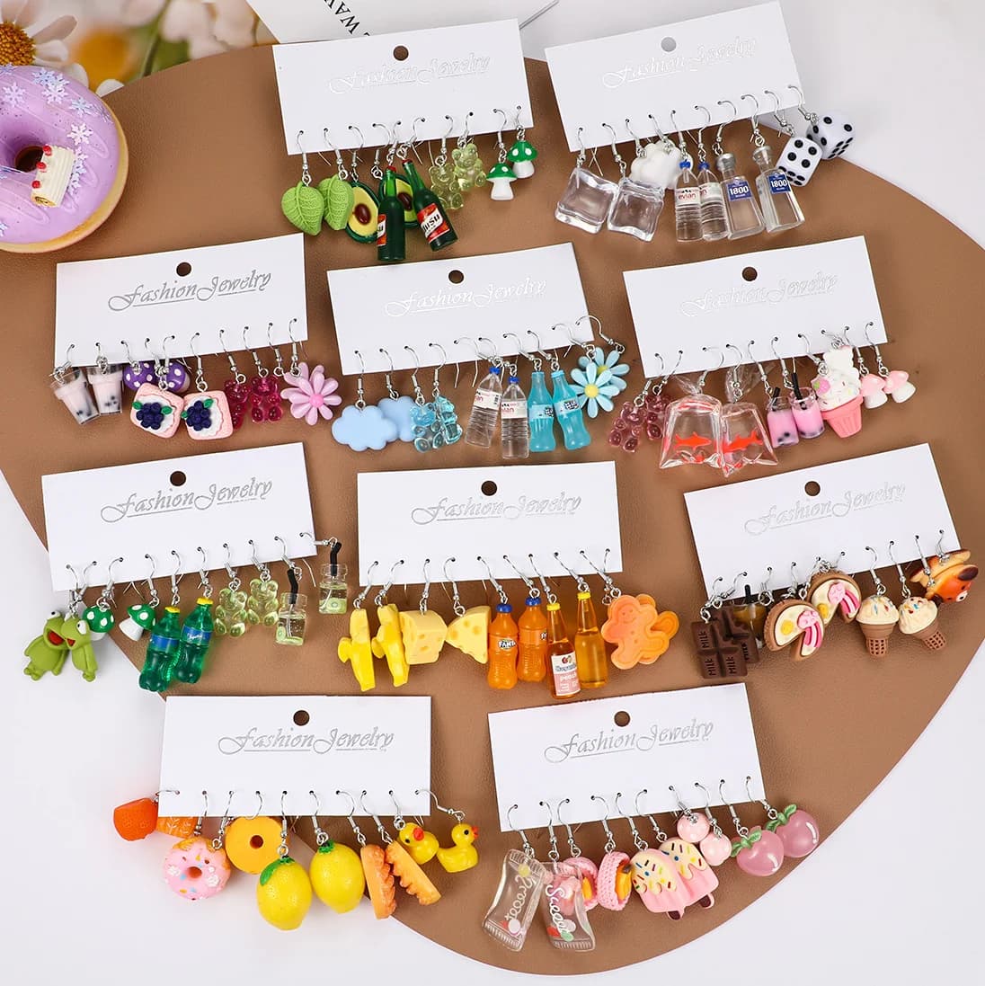Conjunto de pendientes de bebida de fruta dulce a la moda para mujer, bonitos dibujos de comida, helado, Donut, divertidos pendientes de resina, regalo de joyas de fiesta, nuevo