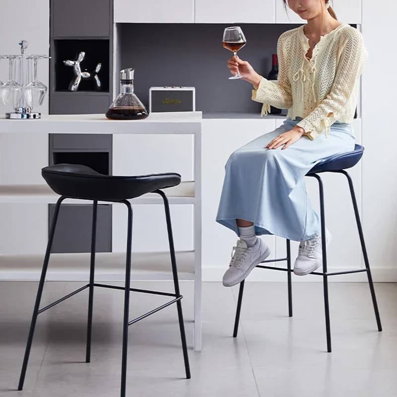 Taburetes de Bar minimalistas para dormitorio, Sillas de comedor nórdicas, muebles de Bar, balcón, diseñador, maquillaje, Wishbone