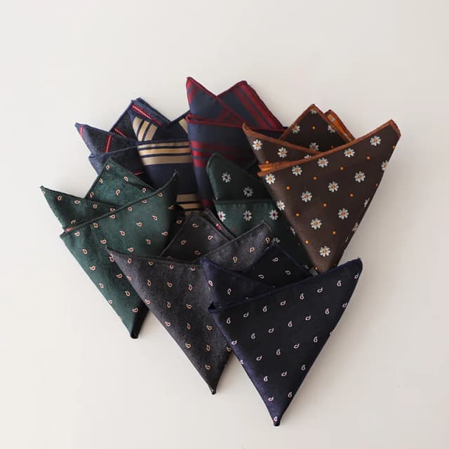 2025 cuadrado de bolsillo de seda Floral de lujo para hombre, vestido Formal de negocios, accesorios para traje, pañuelo a rayas rojo y marrón, corbata de boda