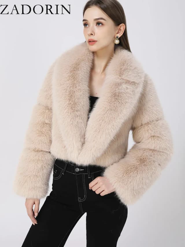 ZADORIN, ropa de diseñador de lujo para mujer, abrigo recortado de piel de zorro sintética negra, chaqueta de piel sintética esponjosa de manga larga para mujer, abrigos de piel de invierno