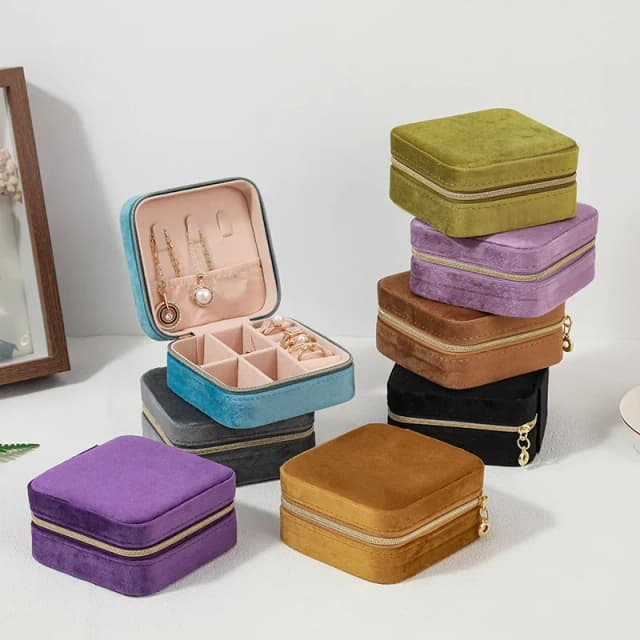 Caja de joyería de terciopelo para mujer, soporte organizador para collar, anillo y pendientes, estuche de almacenamiento de joyería cuadrado con cremallera portátil de viaje